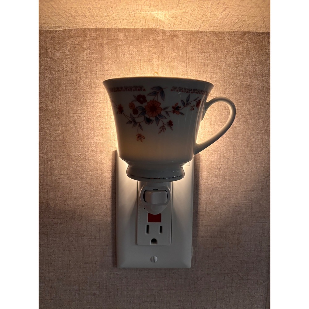 Vintage Floral Ceramic Teacup Night Light Cottagecore Shabby Chic Wall Plug In